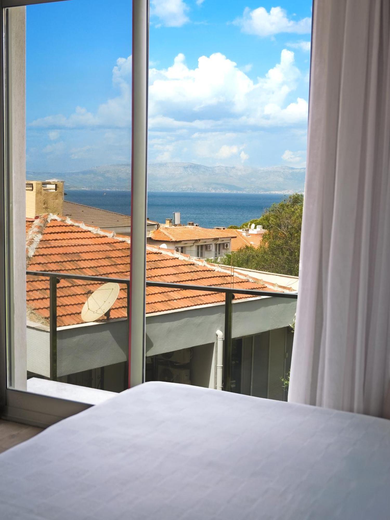Sahil Butik Otel Кешме Экстерьер фото