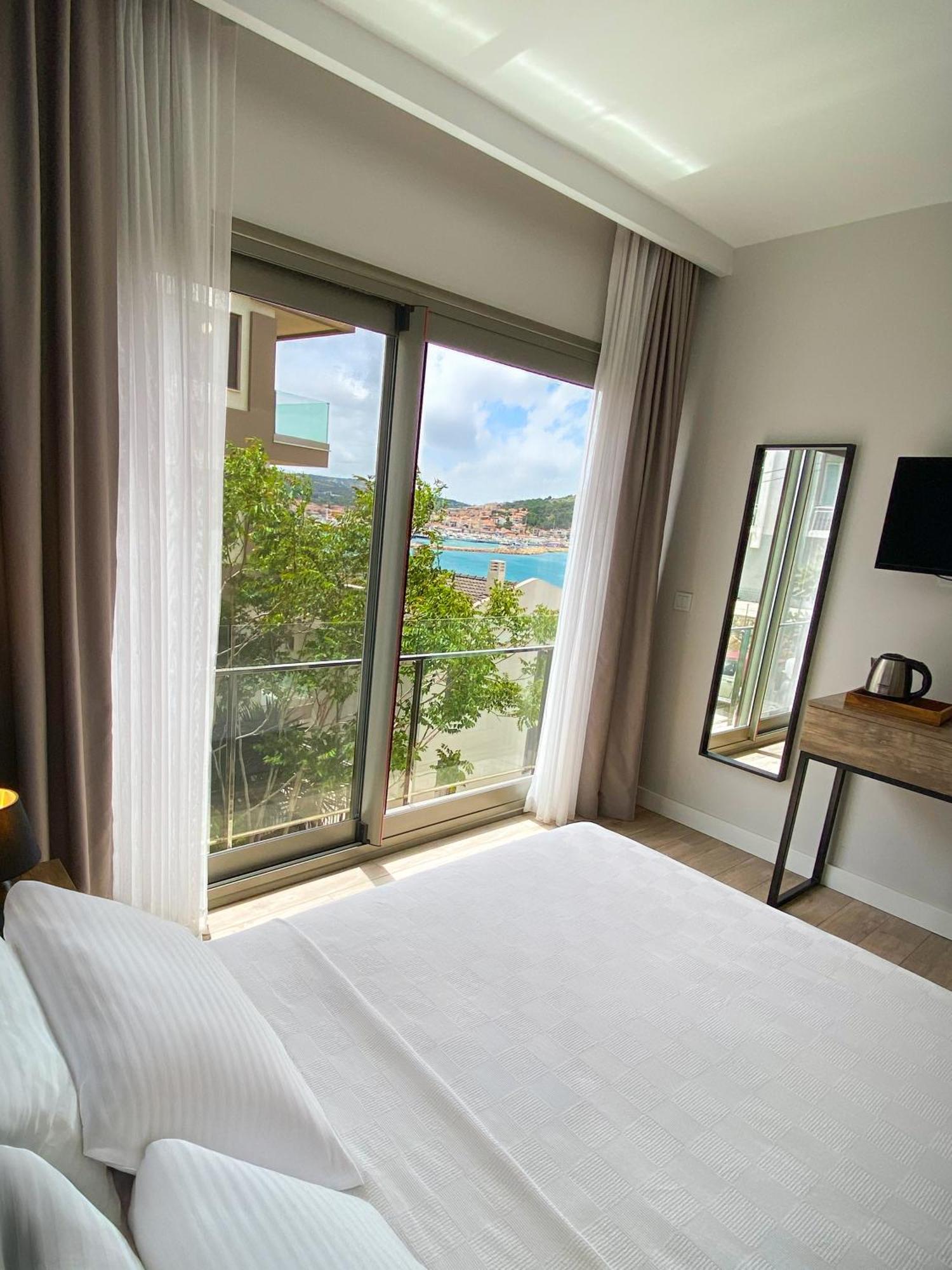 Sahil Butik Otel Кешме Экстерьер фото