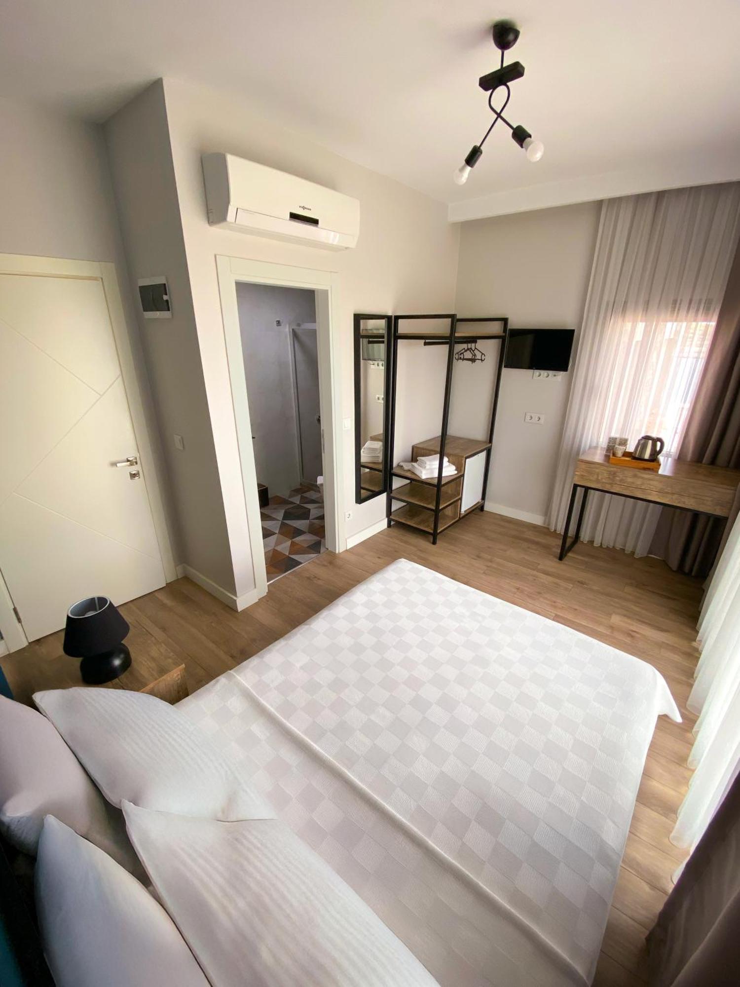 Sahil Butik Otel Кешме Экстерьер фото