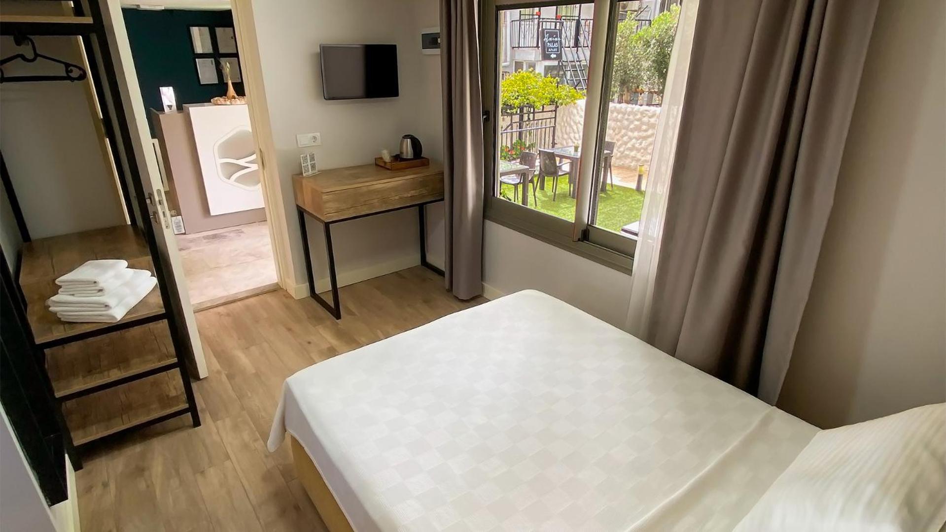 Sahil Butik Otel Кешме Экстерьер фото